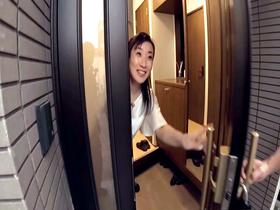 夫と子の居ぬ間に自宅訪問し奥さんをやりたい放題メチャクチャにして生中出ししまくり家中を女潮と精子まみれにして帰りました。 サンプル動画サムネイル